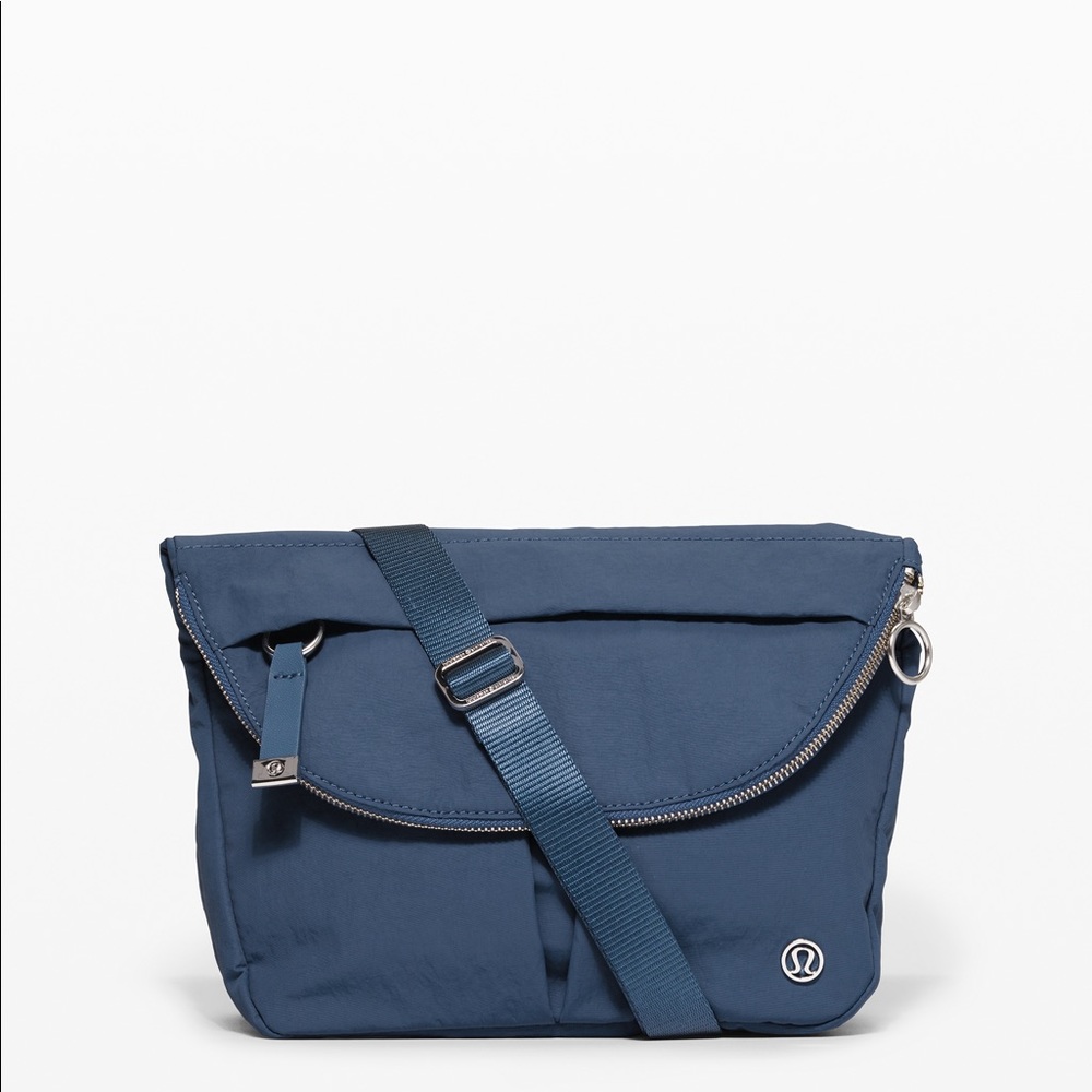 Lululemon Festival Bag